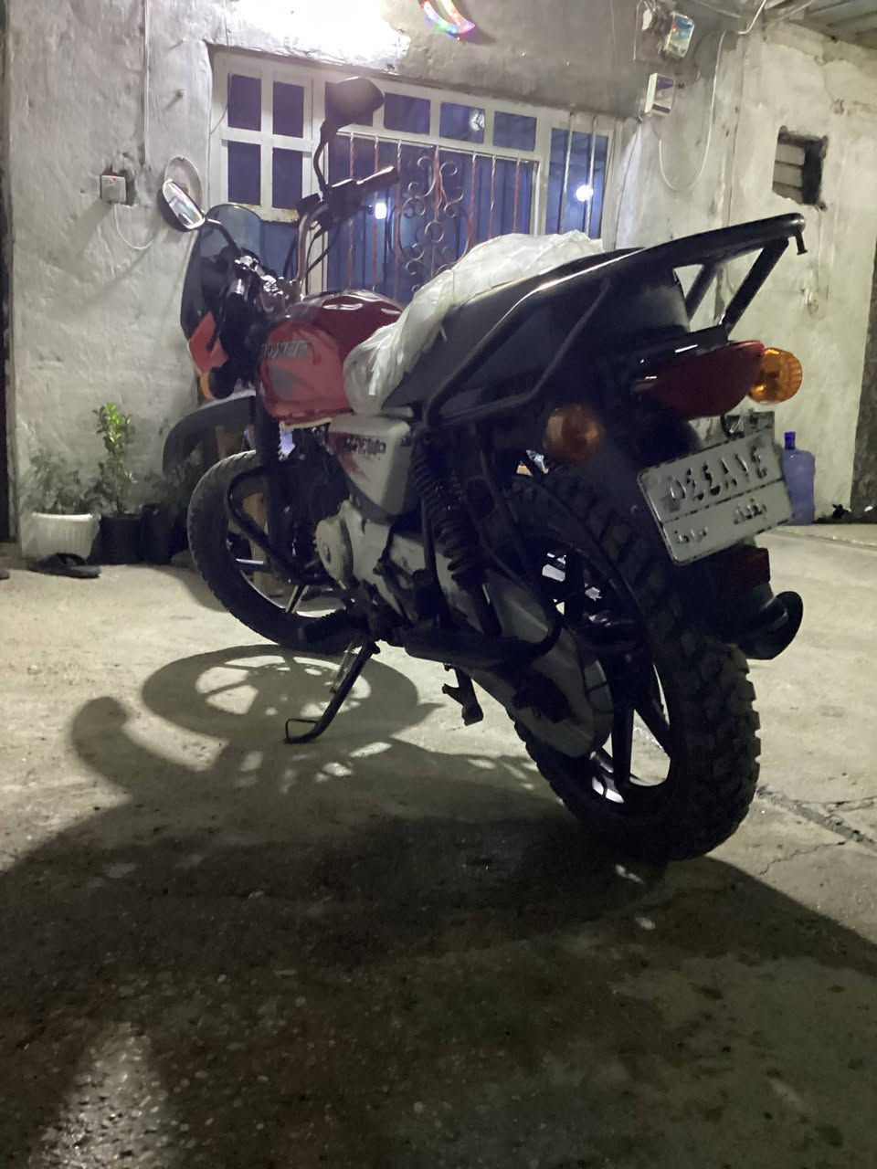 بوكسر 22 رقم بغداد بسمي دراجة جديده وبلادية ***********
