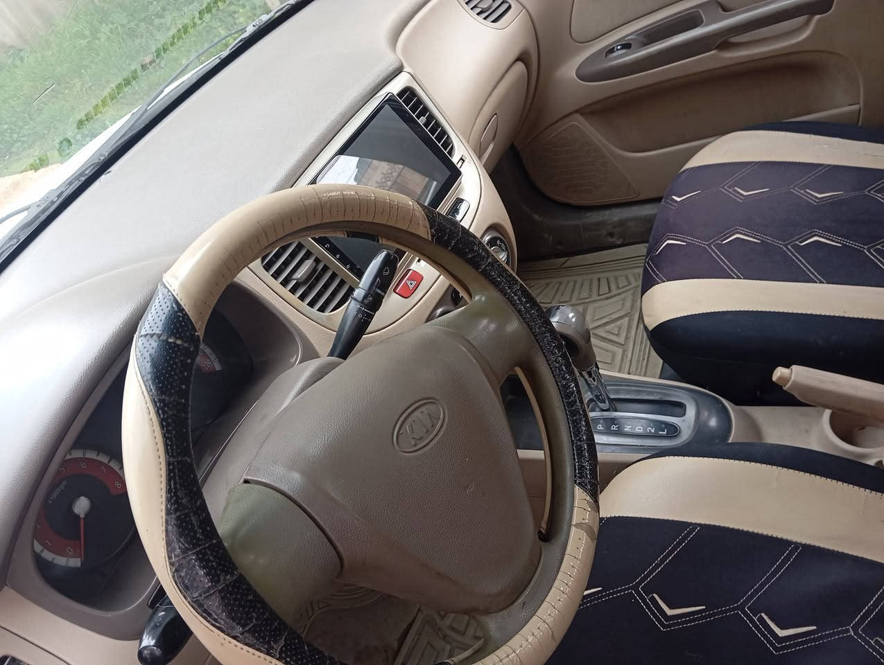 مكلف بالنشر / بيع مستعجل / كيا ريو موديل 2011 محرك 16  رقم اربيل جديد وسنوية جديدة + كابون بانزين  السعر  / 83 / ٨٣  ورقة وبيها مجال للاتصال بالرقم  ***********  او *********** (  ***********  /***********
