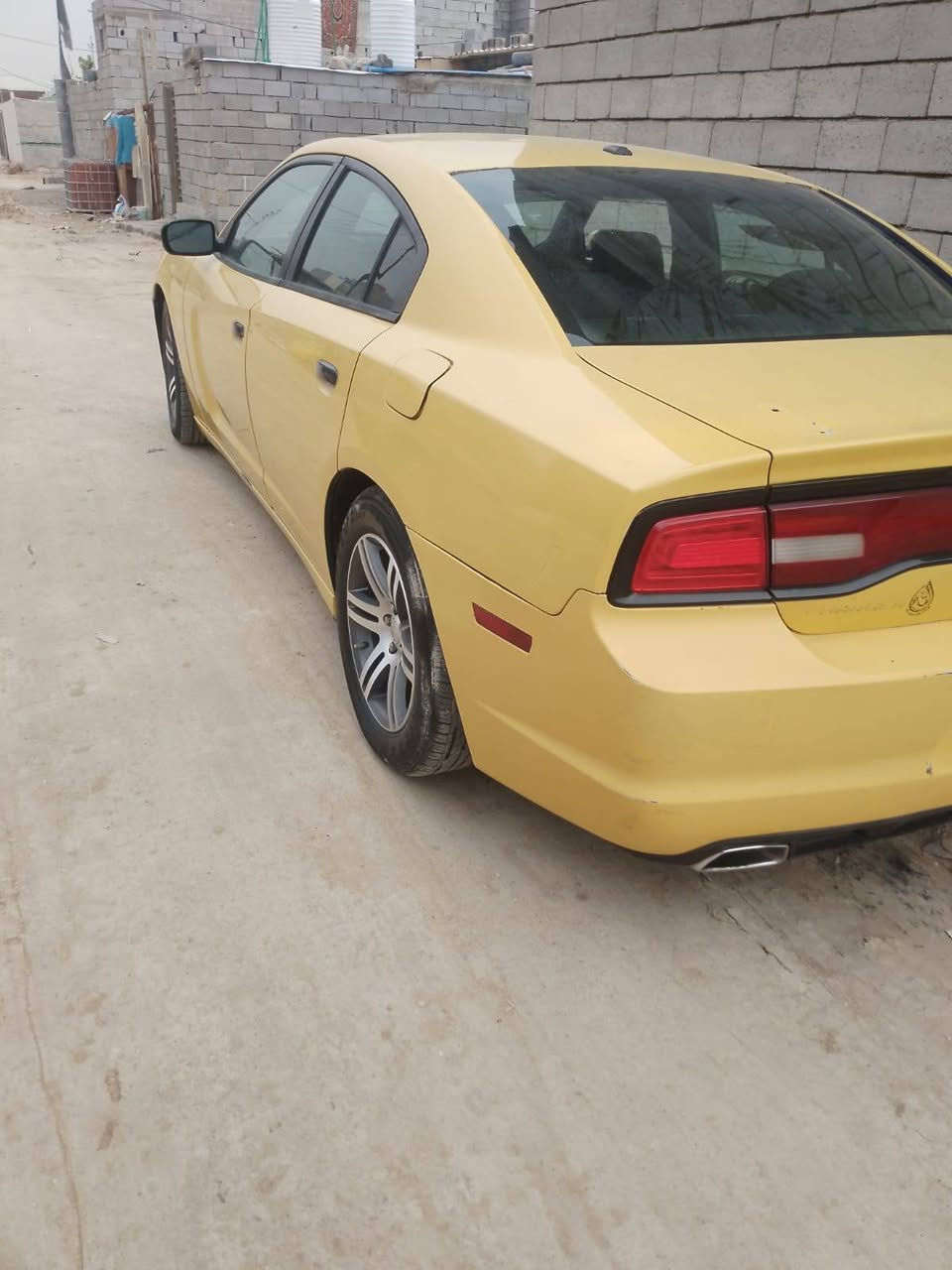 السلام عليكم تشارجر للبيع موديل 2014 بدون رقم بدون كصه مكفولة من كصه سياره جاهزه فول ما عدا الفتحه السعر 50 وبيها مجال بيع ومراوس كوري مثلث بالنشر ‏‪***********‬‏
