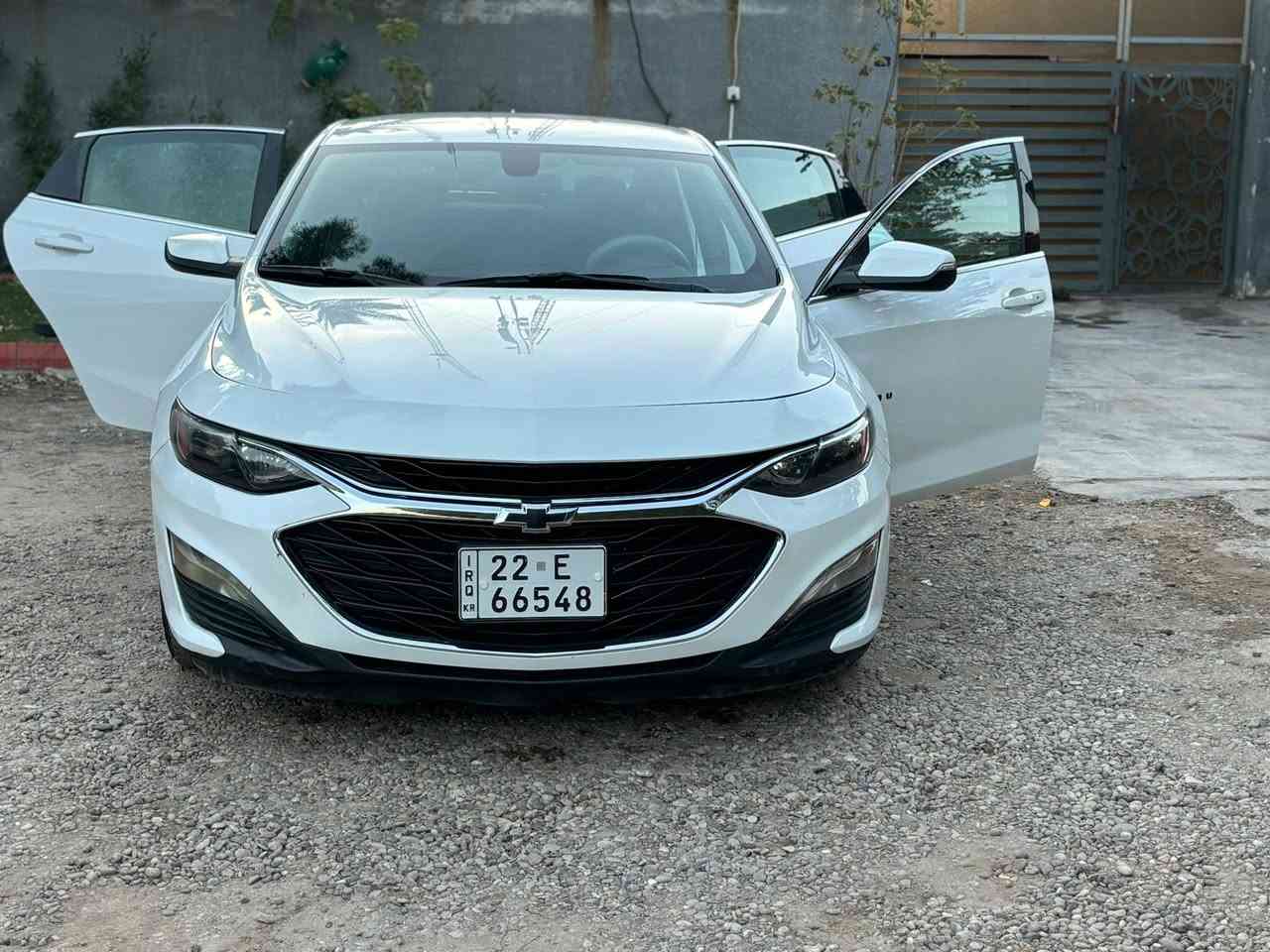 ماليبو موديل 2020 RS 

معدل 233000 كيلو 
السياره ما بيه اي نقص فقط السنويه نافذه 
السعر 100 ورقه يعني شده 
والله تطلع بيه وتدعيلي كفاله محرك كير 
الحادث مالته موضح بالصوره 
وهذا السعر لان مستعجل على بيعته


**إذا كنت صاحب هذا الإعلان وتريد حذفه لأي سبب، رجاءا أرسل رسالة إلى الدعم الفني**