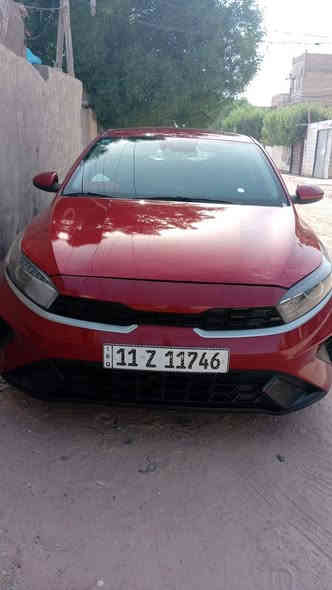 السلام عليكم فورتي موديل 24 للبيع بيها 3قطع كلير بدون ضربه وباب السايق شويه معجون ومصبوغ كله  دعاميه مبدله سياره جاهزه من كلشي
السعر 138وبيها مجال 
مو شراي لتعبني ذاكر كلشي فوك 
***********
