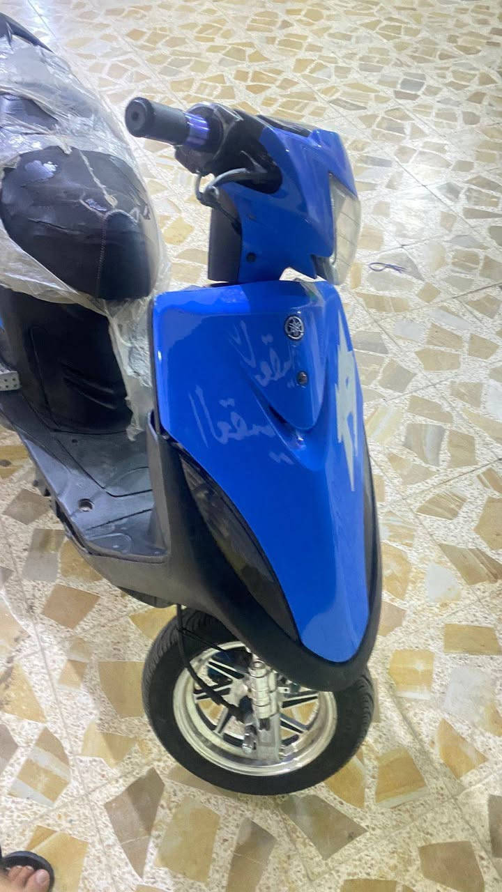 دراجه ماكس للبيع مكينه نضيفه ما مفتوحه  كفرات تجاري   اوراق كامله السعر خاص ***********  المجر الكبير
