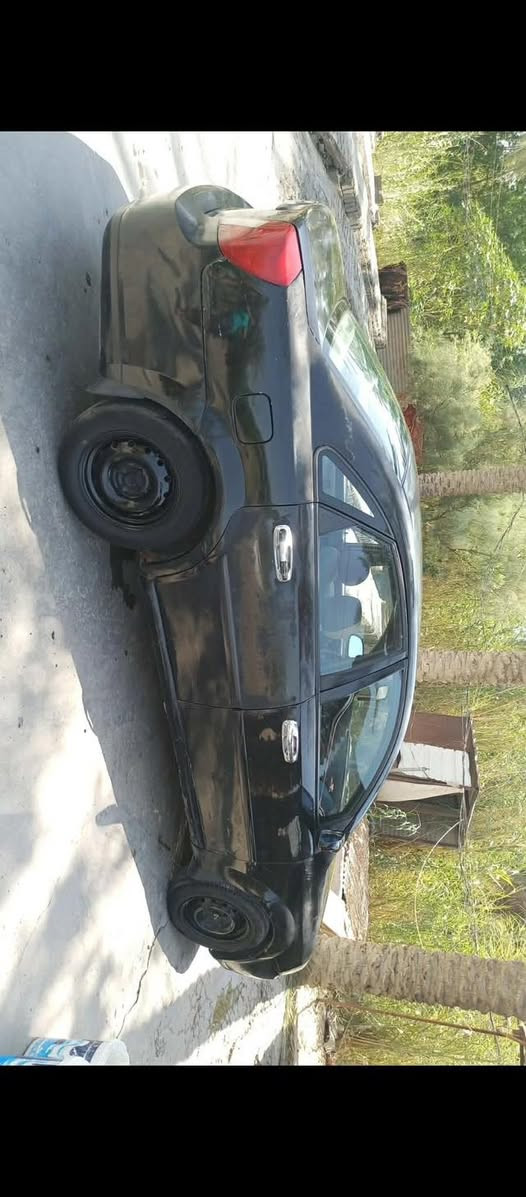 2006 كير اوتو
سنويه جديده باسمنه 
بيها طخه جاملع خلفي 
ومرشوشه حزام  

السعر 60 

***********
مكان بابل المحاويل
