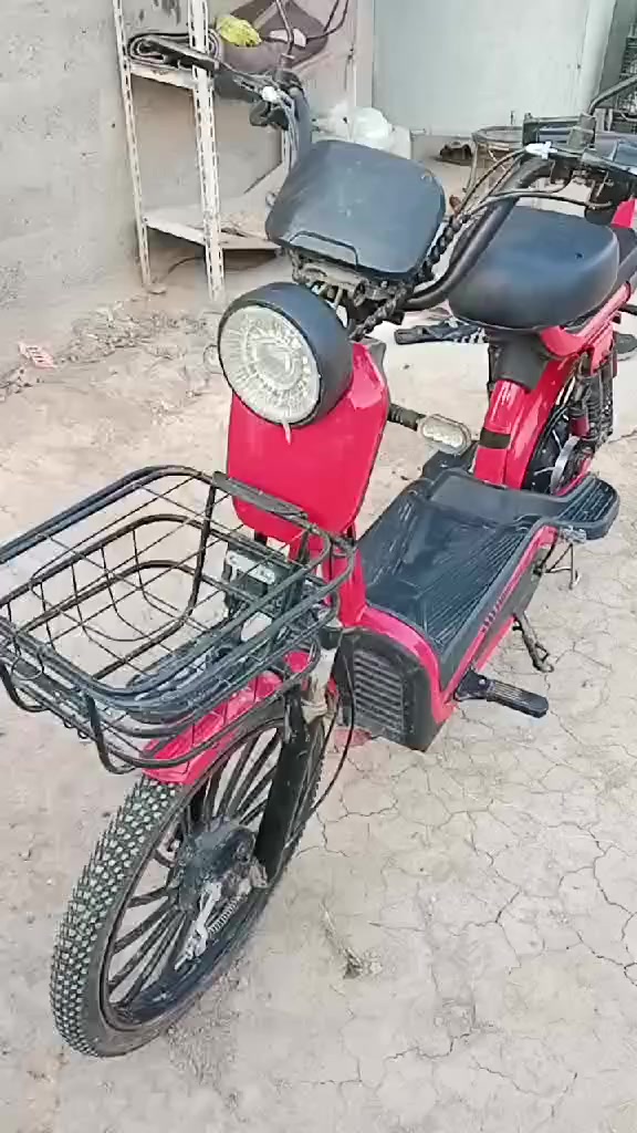 سلام عليكم اخواني عندي باسكن شحن مستخدم 30 شهر فقط السعر 400 وبي مجال مكاني الطيفيه الدايره رقمي ***********
