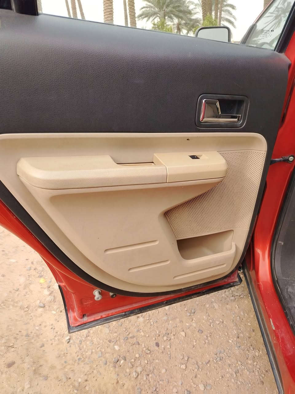 السلام عليكم اخوان
فورد ايدج موديل 2008 خليجي كفالة وكلين فقط نص قطعه كلير سيارة خير من الله لاضربة لا جراد بعدها بلمعتهة السعر النهائي ١٠٥
***********
