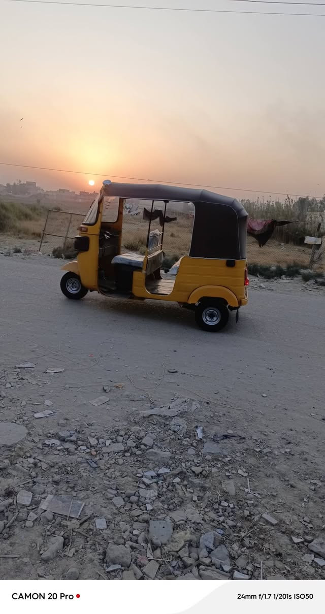 سلام عليكم تكتك لبيع موديل 19شهر 12داخله بل 20تكتك حلوه اوراق مو رقم اوراق تكتك معمره فقط دوس وبيها رشات قليل بيها تكتك خير من لله تراي زيرو شراي رسلني وبل خدمه رقم ***********
