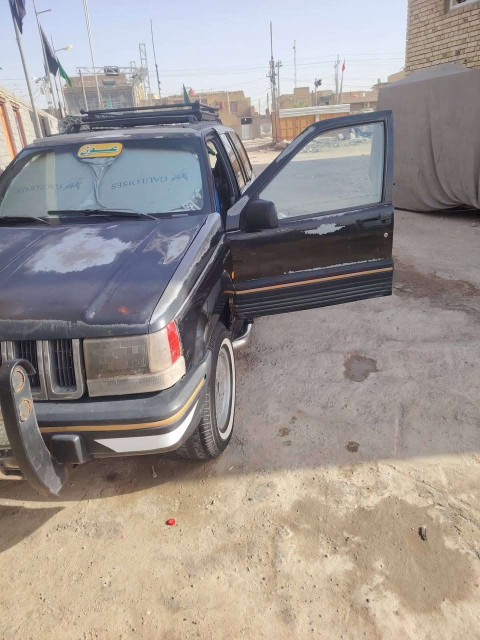 جيب شيروكي 1996 مكينة وكير 3000 vvt شرط رقمها بصرة مداور ثاني يوم بيه هزة جديده كهربائيات كله شغاله حدادية جديده السيارة مكفولة من الصبغ عضمها صاحي مابيه ضربة باتري جديد تخم تاير جديد سعرها 45 مكاني ناصرية قضاء البطحاء 
***********
