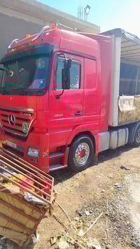 سياره للبيع موديل 7 فول مواصفات ثلاجه رتايدر خمس طقات سقف ليزري اوتوما...