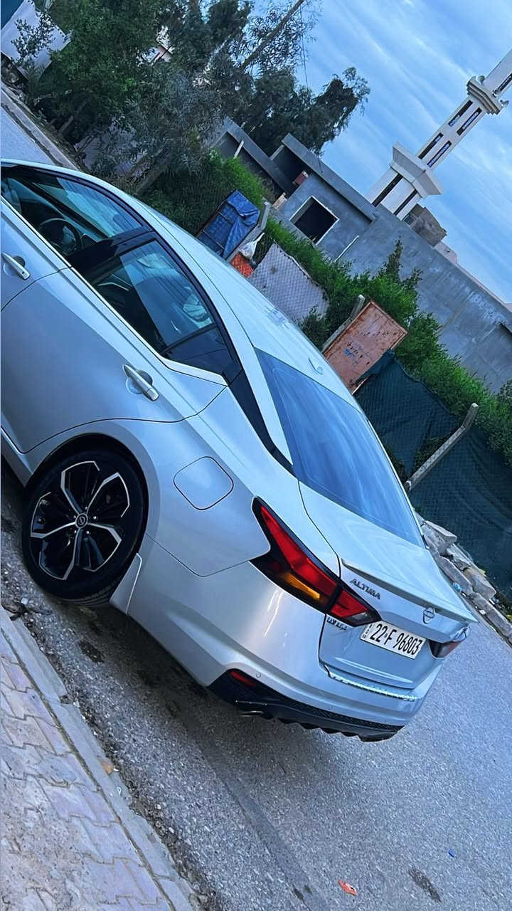 مراوس ويا جالنجر
التيما 2023 /SR
2500 سبورت
قطعتين وربع


**إذا كنت صاحب هذا الإعلان وتريد حذفه لأي سبب، رجاءا أرسل رسالة إلى الدعم الفني**