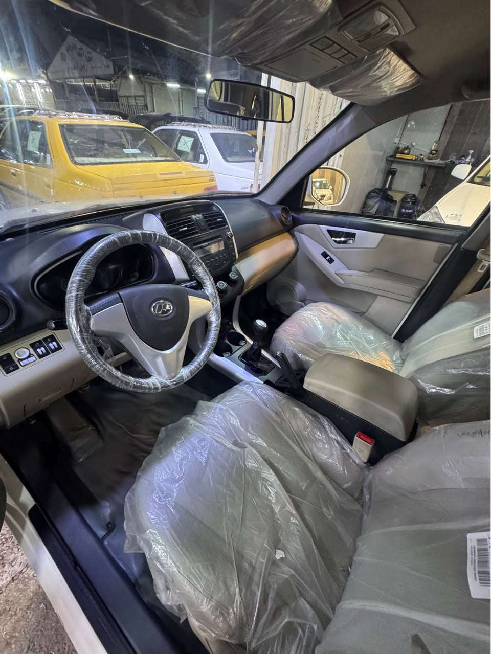 ليفان x60 مكينه وكير ياباني بلادي كير عادي صدر تبريد تخم تاير كله شركه سياره جاهزه ع لاخير سعرها ٦٥ 
*********** بغداد, العراق
