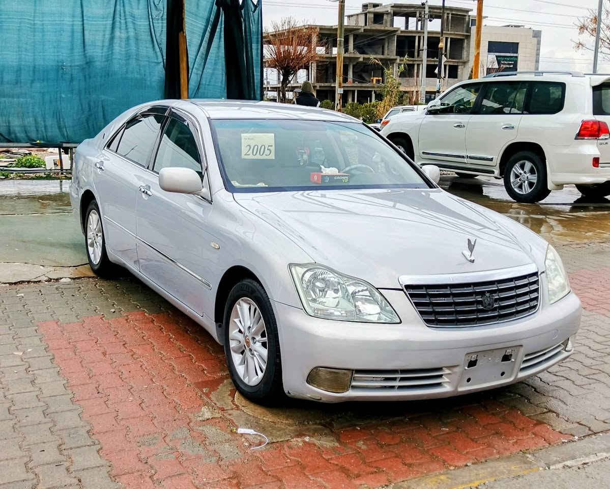 سەرەتابەناوی خوای گەورەو میهرەبان
شاهینە 2005 بڕاوە بڕاوە بڕاوە 
182 گەورەبەگەورە 
4 دوگمە پەردە 
2کوشن کارەبا سوکان کارەبا ئاوێنە شەفت 
کامل مسروف کراوە دینار مەسروفی نیە 
تەبریت ساردو گەرمی مەزبوتە 
بێ جالو شوختو قوپاوی 
بێ دەعموو لێدراوی 
سەیارەکە وەک شوشەیە 152 km چووە 
سعری خوار بازاڕ 
شوێن چەمچەماڵ 
سعری 44 گەلا مەجالێکی کەم 
موشتەریت تێلکە جوابی کومینت نایەمەوە
***********
***********
