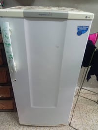 ثلاجه • نظيفه • تجميد