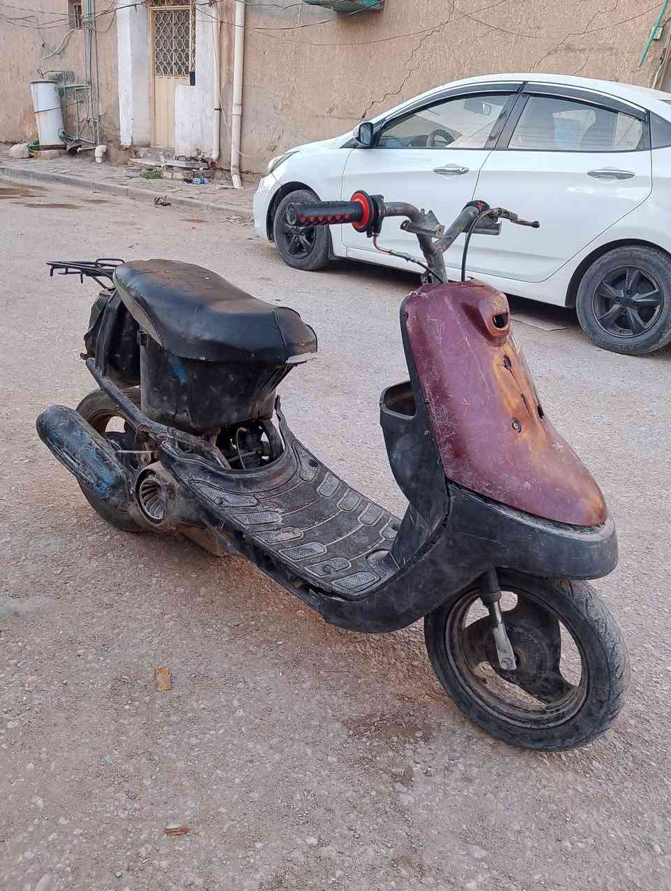 دراجه للبيع بطه شغاله
كل شي ما بيها 
مكان النجف شارع الحزام الاخضر 
سعر 90 و بيها مجال


**إذا كنت صاحب هذا الإعلان وتريد حذفه لأي سبب، رجاءا أرسل رسالة إلى الدعم الفني**