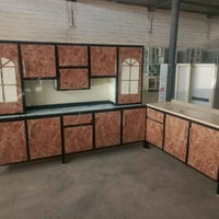 كاونتر ٢٫٥م • سنك مرمر ١٫٥م • توصيل مجاني بغداد