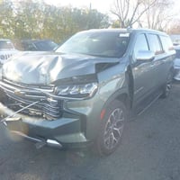 للبيع شوفرليت سوبربان برايمر  موديل 2023 ماشية140الف   السعر 430$ للإس...