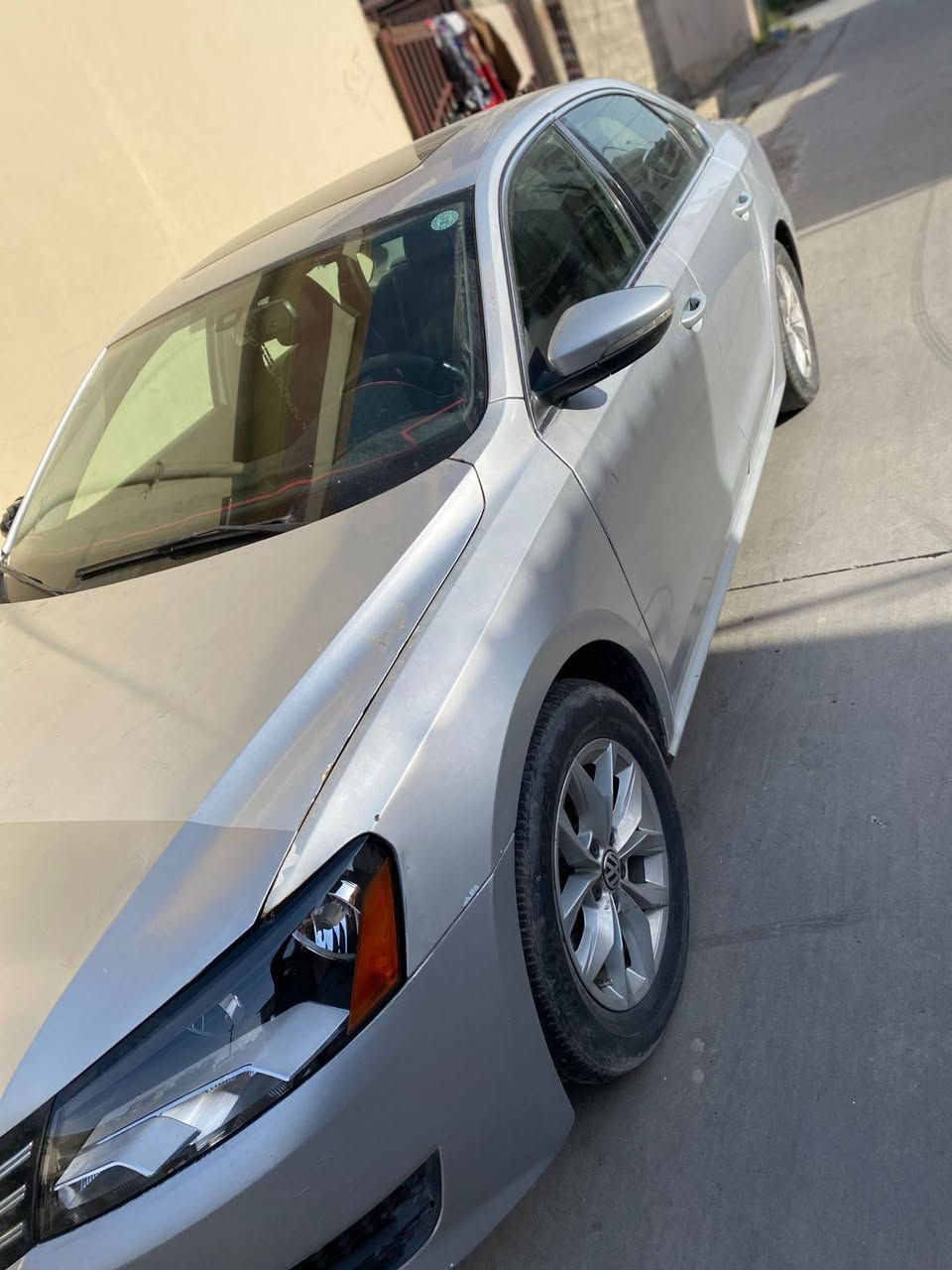 سلام عليكم فوكس والكن باصات موديل 2012 كير ومحرك بلاد شركة مامفتوح 5سلندر فول مواصفات تدفئة وتبريد كشنات كهربائي وهيتر حزام صبغ تحديد لون رقم أربيل دولي شرط التحويل والوكالة مكان السيارة كركوك سيارة احلى من الصورة بي كود بنزين سعر 100 وبي مجال للطيبين مكلف بنشر شراي خابر وتدلل *********** كركوك, العراق
