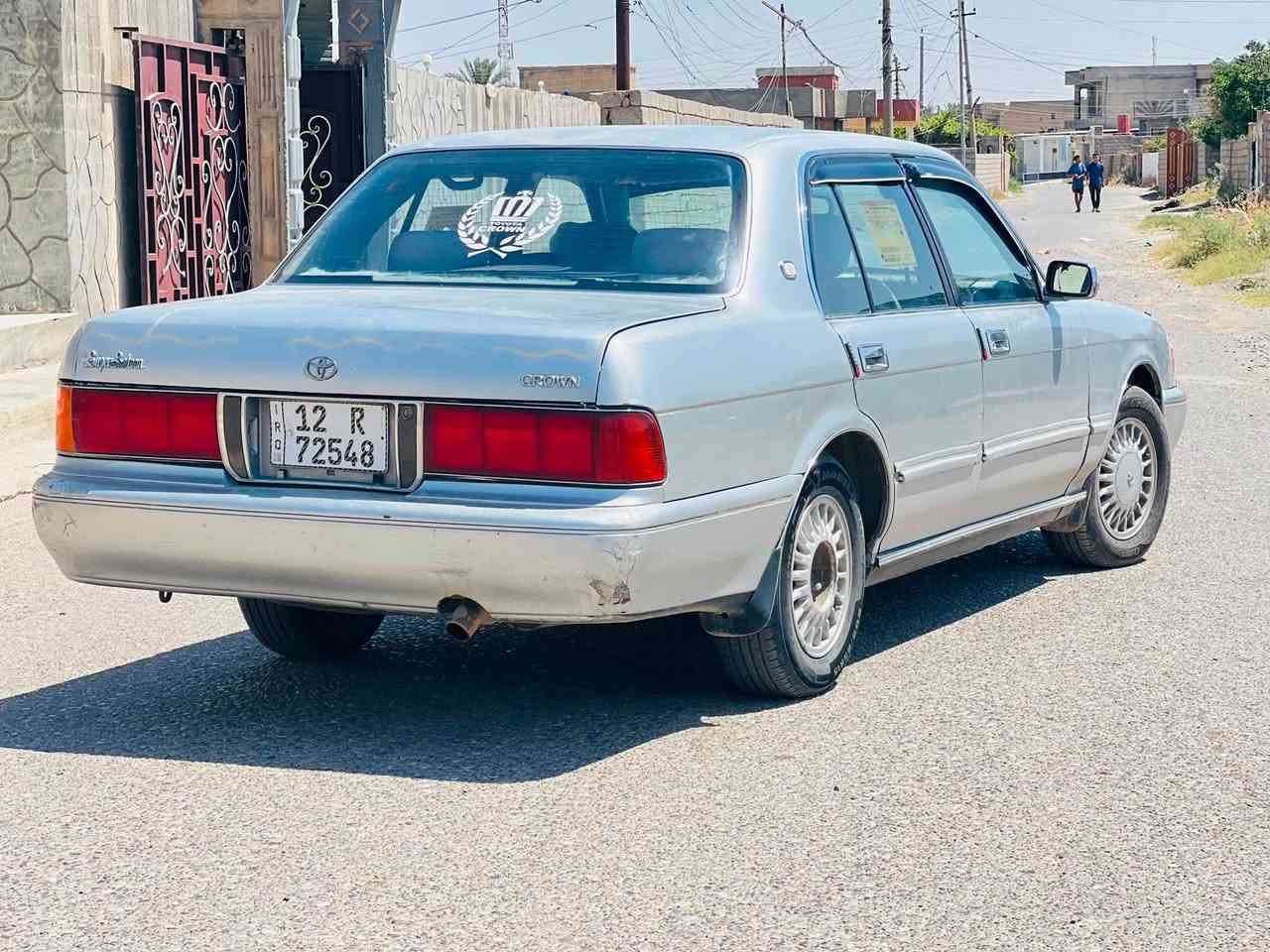 السلام عليكم 
ارنب محور لون سلفر 
رقم نينوى دولي شرط التحويل 
كير محرك بطه 2 ونص تبريد ثلج 
كهربائيات من الدعاميه للدعاميه كل شغاله 
مسجل اربع سماعات مضخم صدر جديد 
تخم تاير جديد دوشمه جديده غرفتها حلوه حيل  السياره مكصوصه تكم السعر 45 وبيها مجال 
مراوس حسب القناعه اقره المنشور وخابرني وتبشر 
*********** مهدي طه اللهيبي
