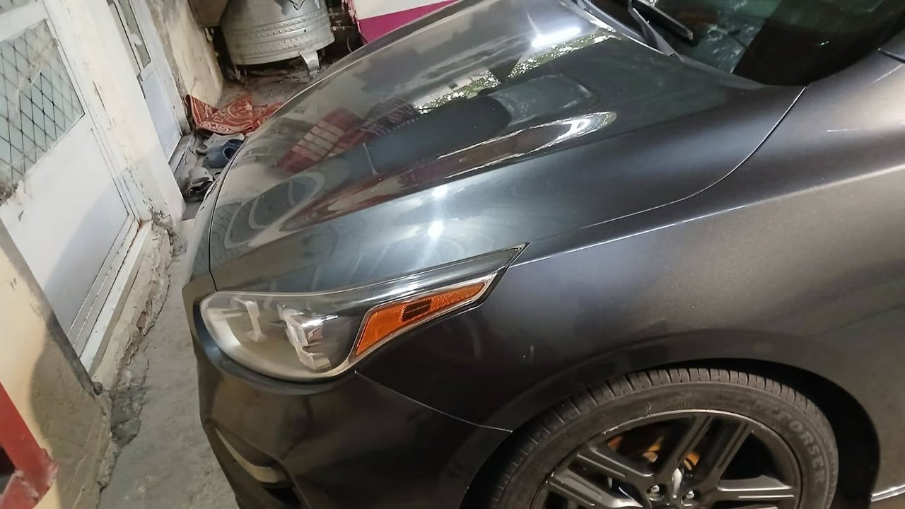 السلام عليكم فورتي موديل 20 GTL فول ما عده الفتحه بك لايت بيانو السياره مال جناي  السعر142 وبيها مجال مكاني بغداد زعفرانيه  للستفسار ***********
