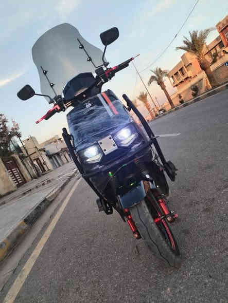 السلام عليكم ماكو شحن  النوعية USKEEZE الوحش مدرع الملف 3800 السرعة 98اربع سرعات نضام بك يرجع لي ورا ونضام تثبيت سرعا دبل اشارة مستخدم ثلاثت أشهر السعر 850وبي مجال شي قليل رقم الهاتف *********** مكان موصل ايمن
