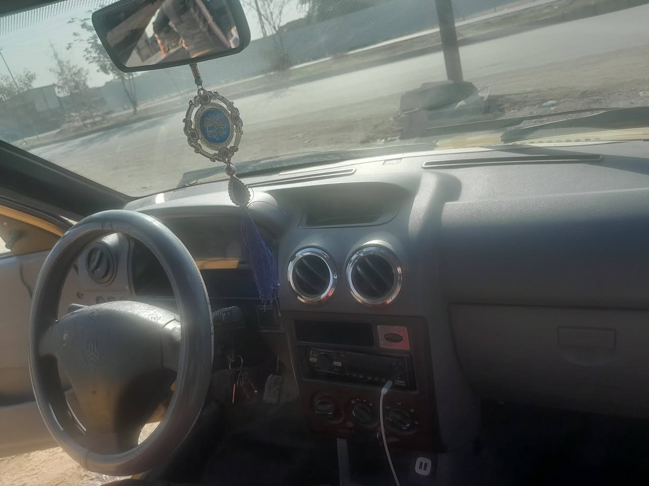 السلام عليكم سايبا موديل 2012 رقمها بغداد تحويل مباشر مصفره غرامات وهيئة سنويه تنتهي ل 27 سياره معمره من الخياس خيط تبخير فقط كير خير من الله  العنوان سامراء خاص مفتوح الشراي يتصل *********** السعر 20
