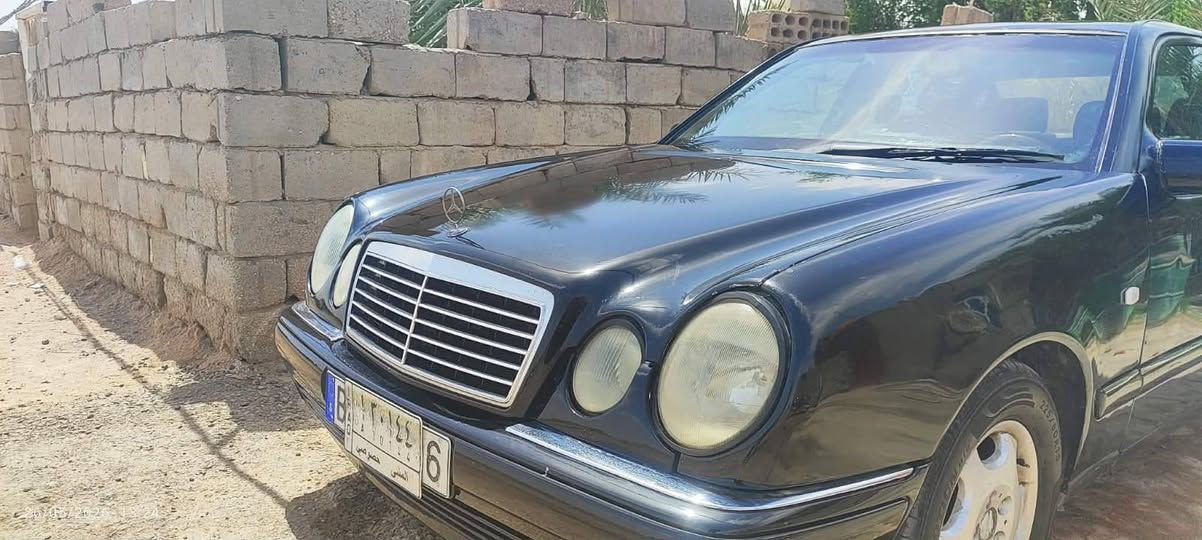 مارسدس ام عيون ١٩٩٧ سياره نضيفه مصبوغة جماليه حداديه ٧٠ بالميه كير محرك مكفوله  سياره متصرف بانزين قتصاديه ٤ سلندر ٢٤٠٠ تبريد نقصه رارديتر سعر ٦٧ وبيها مجال مداور ثاني يوم مالكها بلسماوه تاير تخم توني شادهن كهربائيات كلها شغاله اروس بكرنفال كاز بس نضيف***********
