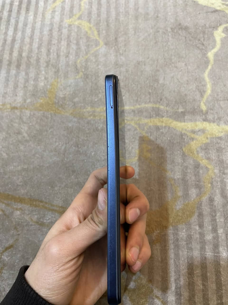 جهاز TlGER10 من شركه OSCAL لجهاز نضيف مابدل اي شي بس هاي زلق خفيف الذاكره 256بطاريه بحجم 5180 لسعر 130وبي مجال مكاني لبصره شط العرب التنومه ***********
