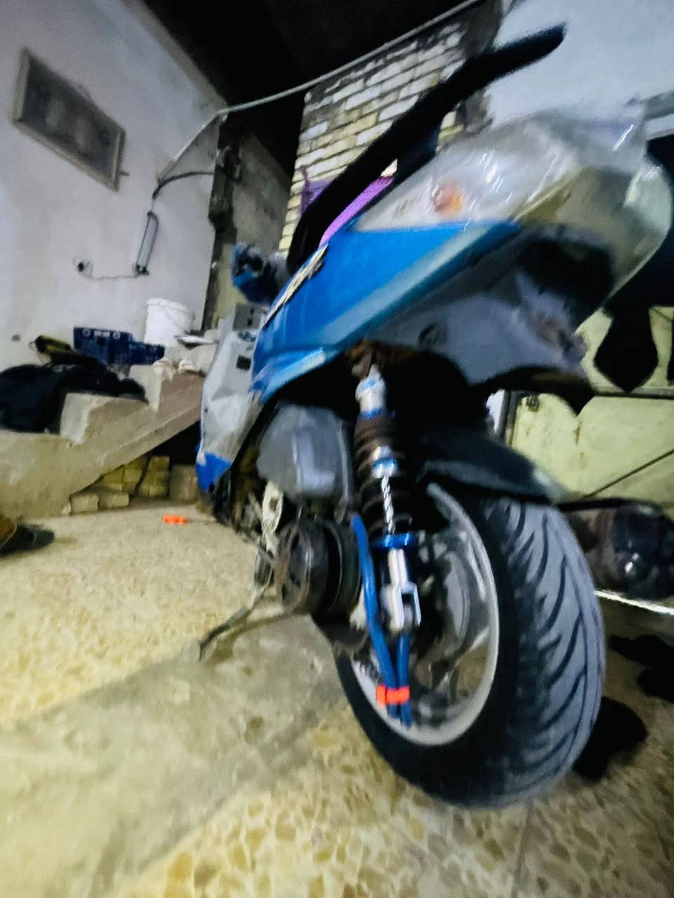 سلام عليكم سكنس فحل للبيع برغي ما مفتوح بيهة صاله شهر نازلة من الرمبة 58ونص بلادي بيهة كلجات بيهة دبلات خلفية بيها سلف رياضي الدراجة هاون العنوان بغداد للستفسار ***********
