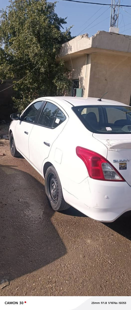 سلام عليكم
سني موديل 23 
رقم بغداد 
العسر ١٢٠ 
الموقع بغداد الدوره
الرقم, ***********
