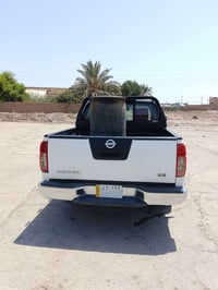 للبيع نيفاره موديل 2011 كفاله عامه تبريد كهربائيات كله شغال   سياره جد...