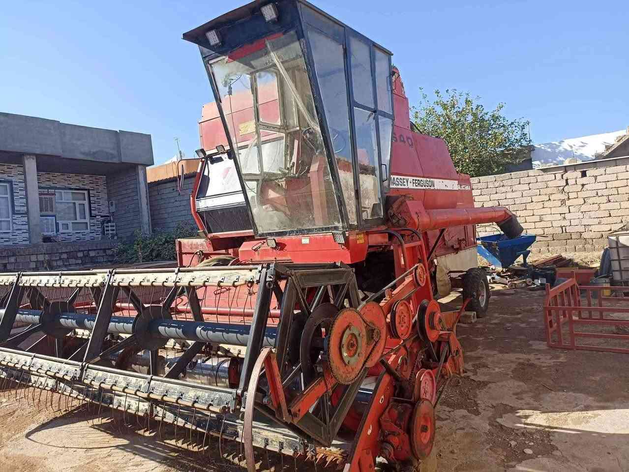 للبیع حاصوده فوركسن مودیل 91 رقم کرکوک  شرط وكاله  جدید  بیدون لحیم كسر عل وضع شریكه
مكان بردرش 
رقم موبایل
*********** ***********
