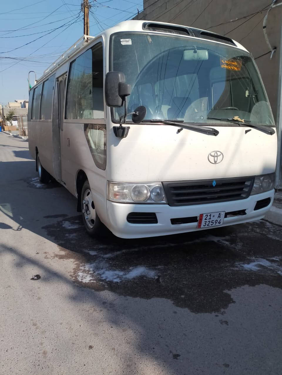 السلام عليكم كوستر للبيع موديل 2013سياره خير من الله جاهزه قلاب ستاركس سفاري دوشمه لايلون سيبايه تدفئه تبريد  حاكيه دمام رقم شمالي مصفره هيئا وغرامات السياره بيها ذيل خلفي من جها السايق وبيها طخه دعاميه ولايت جها الصدر السياره مبولشه جديد وصبغ وياله جديد السياره احله من الصور سياره بسمي......... بيع او مراوس...... مكاني بغداد الحسينيه الراشديه السعر 270 رقم الهاتف ***********
