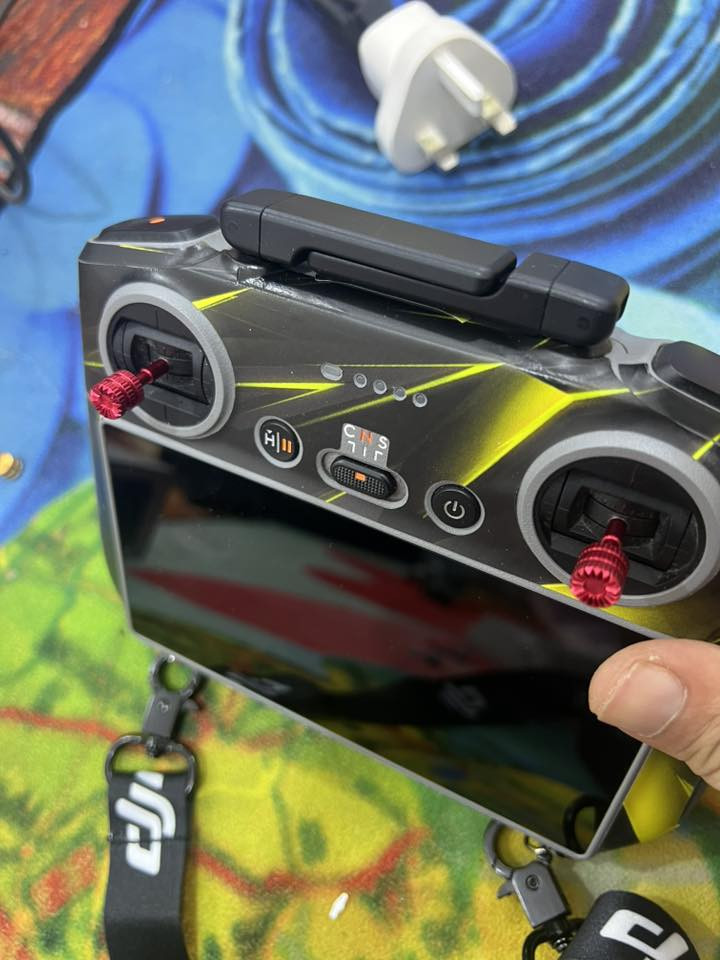 توفر عصه جوستك سمارت
لون:ذهبي
لون:احمر
لون:رصاصي
يتوفر توصيل سعر خاص 
***********
