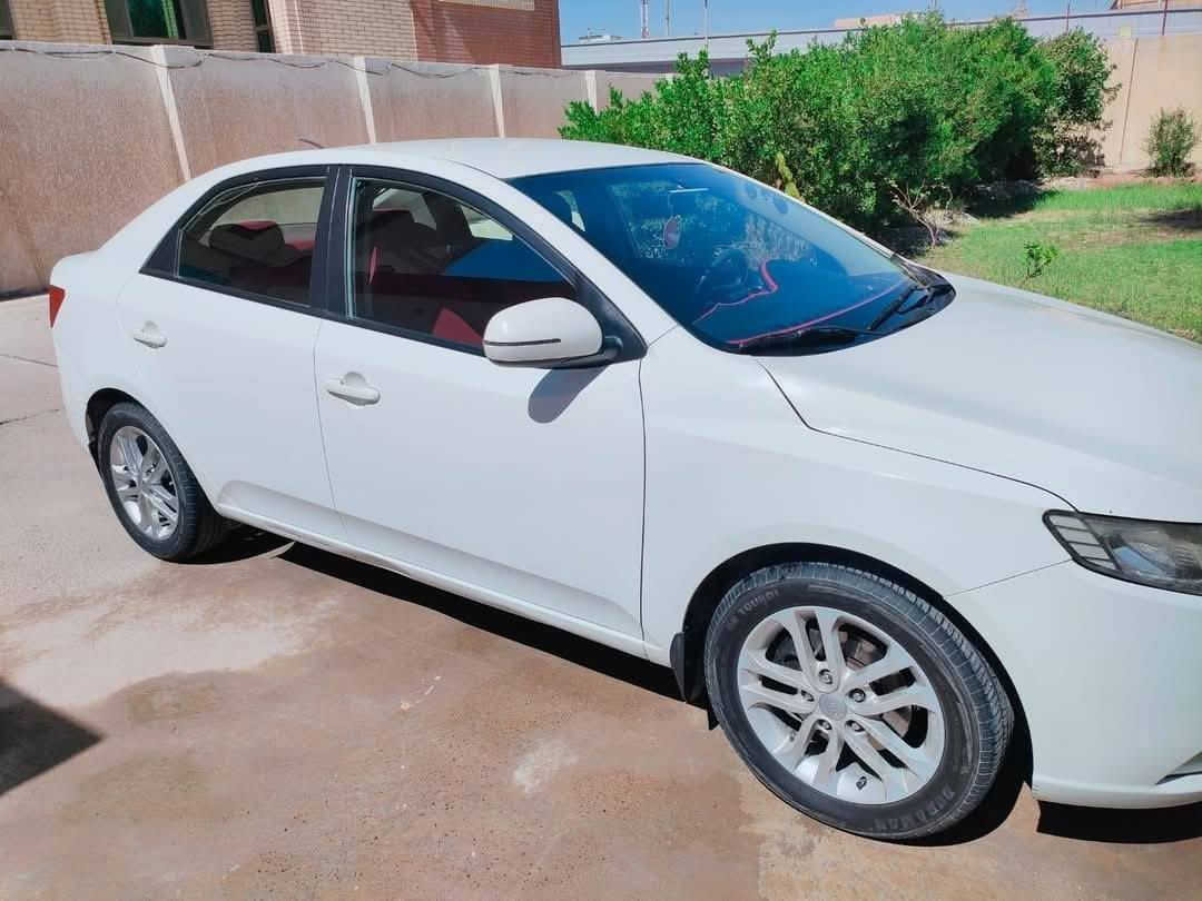 كيا سيراتو 2011  بدون ضرر
كفالة عامة حتى الدعاميات
كير ومحرك كفالة بشرط
محرك 1600 المرغوب
تبريد ثلج + تدفئه
سيارة شرط التحويل
مكان السيارة سامراء / تكريت
السعر $110
للاتصال الرقم/***********
