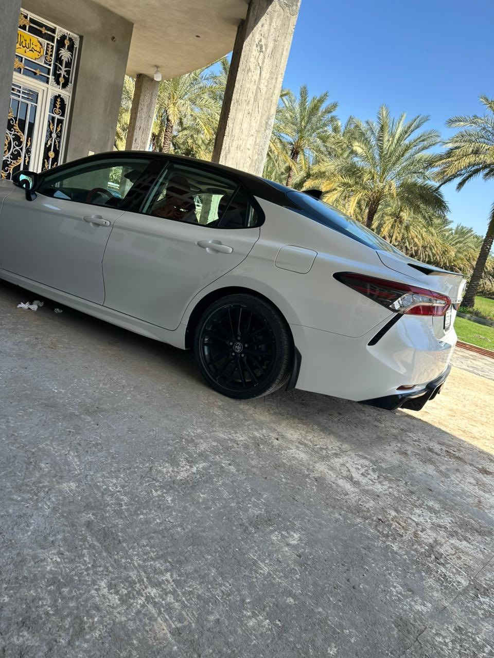 للبيع
كامري 2023 لون ابيض فول مواصفات وارد امريكي حادث طفيف جدا طرف البنيد فئة Xse ماشية 60 كيلو فقط 
السعر 235
الفلوجة لمعلومات اكثر الاتصال بالرقم 
***********
