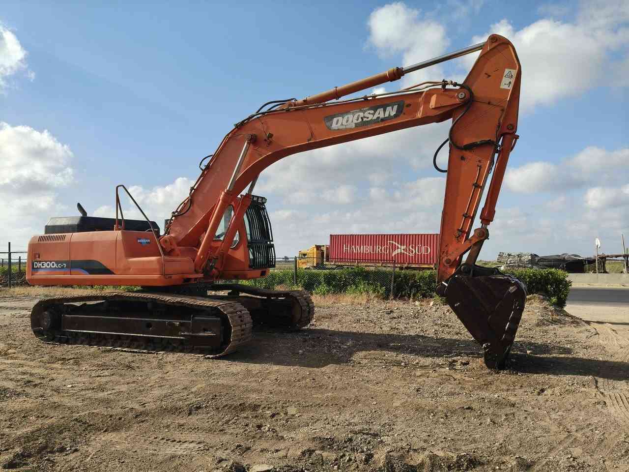 دوسان 300 محرك عاده / استيراد 
01067665811


**إذا كنت صاحب هذا الإعلان وتريد حذفه لأي سبب، رجاءا أرسل رسالة إلى الدعم الفني**