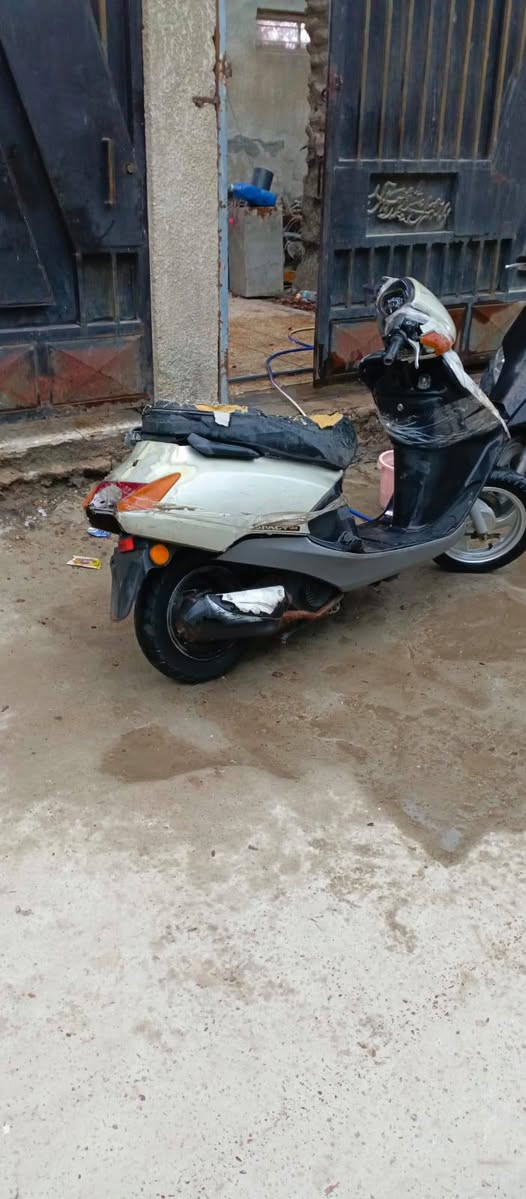 السلام عليكم دراجه سبيسي للبيع يحتاجلها هندر السعر 200 الاستفسار على خاص المنطقة بغداد الحرية الثالثه قرب جامع المشاهده


**إذا كنت صاحب هذا الإعلان وتريد حذفه لأي سبب، رجاءا أرسل رسالة إلى الدعم الفني**