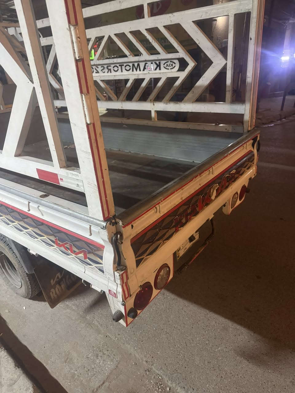 السلام عليكم كيه للبيع موديل 2022رقم بغداد بيها ضربه بالباب سعرها 138 وبيها مجال قليل مكاني بغداد 
رقمي ***********
