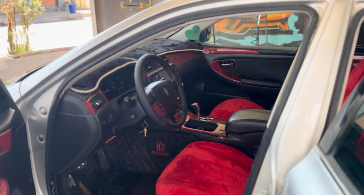 بەناوی خودای گەورە
شاهینە (موس،موس)
2005/182 گەورە بەگەورە 
ڕەنگی سیلڤەر
سپۆڕت
سێ دووگمە
سڵاید
ئاوێنە ئیشارەت
ساج سور
تەقە و ڕەقەی بەشەرت ٤ دەبڵێ ڕۆیاڵی لەسەرە
بەسمەی بلوتس 
جک و سپێری لەگەلە
ناو لایتەکانی ڕەش کراوە بۆ جوانی
سەیارەکە کامڵ مەسرف و جوانکاری بۆ کراوە
سعری (58) گەڵاو مەجالێکی کەم گۆڕینەوەش ئەکەم بەشتێ دڵم بیگرێ
شوێن سەیدسادق
***********
*********** حلبجة, السليمانية
