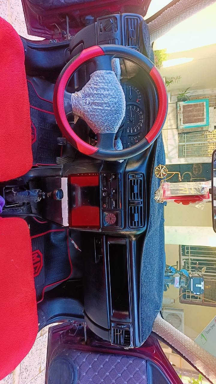 اوبل فكتره
موديل 90
مكينه   حجم 1800 بيها خيط بخار 
صدر امامي خلفي جديد 
تخم تايرات
كهربائيات كلها شغاله من الدعاميه لدعامي
مسجل شاشه+تخم سماعات 🎧 مضخم
مصبوغه عام جماليه سياره دكت جاكوج مابيها 
خياس مابيها
رقم ديالى  دولي تحويل شوكت ماتريد
مكان سياره ديالى دلي عباس 
سعر 33 وربها مجال بصيط
تلفون ***********
