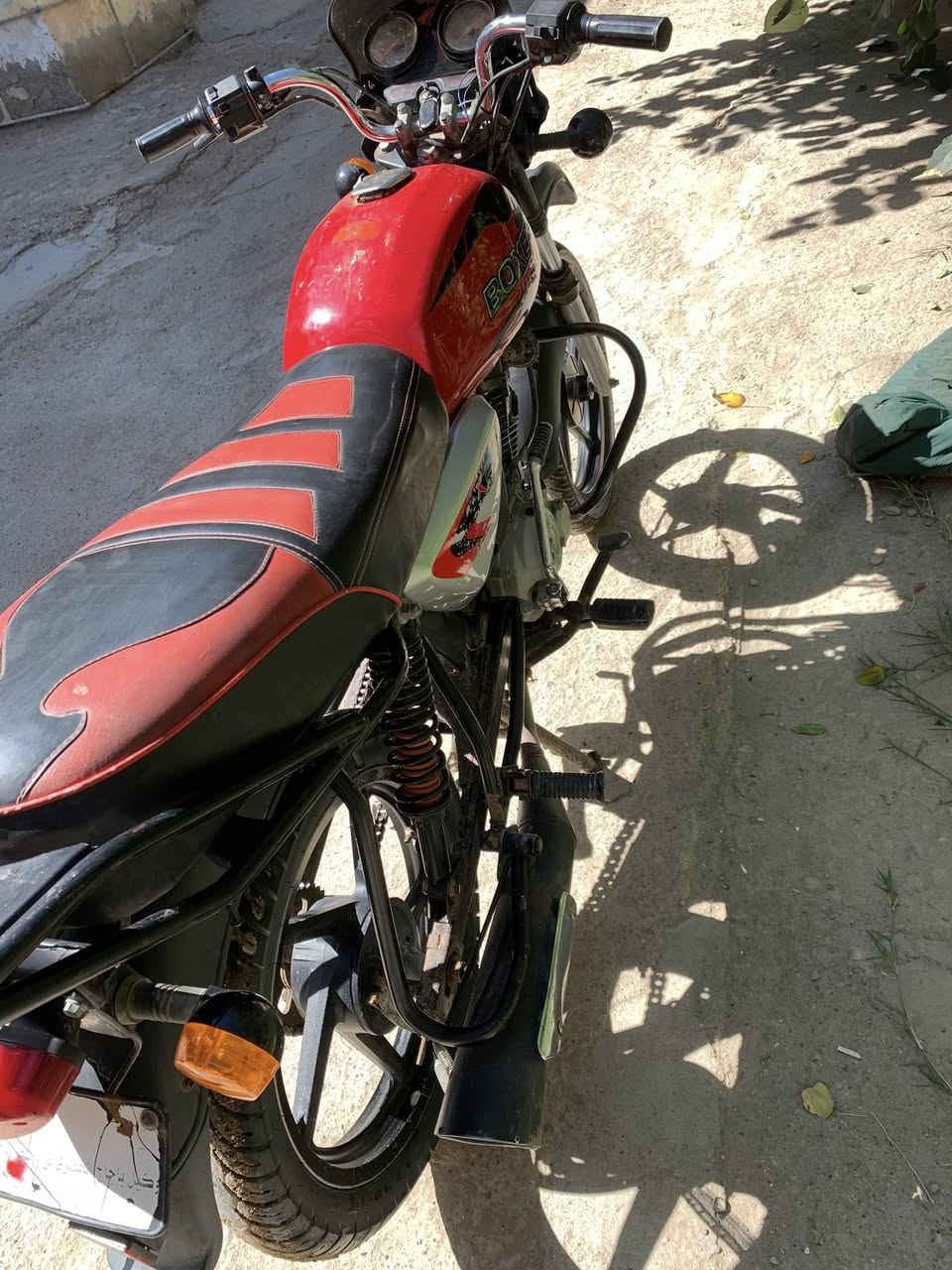 السلام عليكم بوكسر جبلي لبيع مديل 2018اوراق كامله مكينه تنقص السعر 600وبيه مجال مكاني كوت اتصال***********غير متواجد فيس
