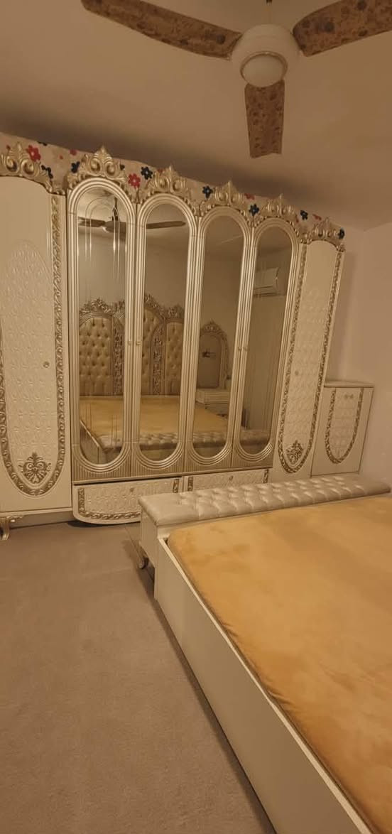 غرفة نوم تركيه الملكي العنوان   بعقوبه تحرير بغداد, العراق


**إذا كنت صاحب هذا الإعلان وتريد حذفه لأي سبب، رجاءا أرسل رسالة إلى الدعم الفني**