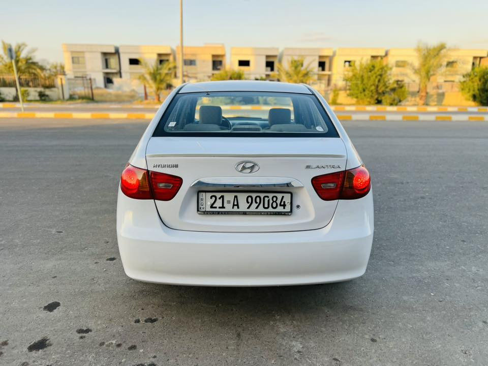 هوندا النترا موديل 2011 خليجي
رقم سليمانيه دولي جديد شرط التحويل والغرامات 
محرك 1600 بدون اي عيب شرط 
كير شرط 
تبريد ثلج شرط 
صدر امامي وخلفي جديد 
ويل كب 
اربع دسك 
اشاير بالمري 
تحكم امري كهربائي 
تايرات جدد 
سنويه جديد 
السيارة جديدة داخل وخارج وترايها زيرو 
السيارة كفاله عامه بدون صبغ شرط حتى الدعاميات شركه 
بيها مكان واحد بارد فقط 
العنوان صلاح الدين تكريت 
للتواصل ***********
