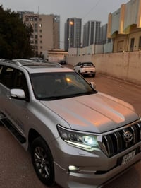 برادو VX • ٢٠١٨ • ٦ سلندر