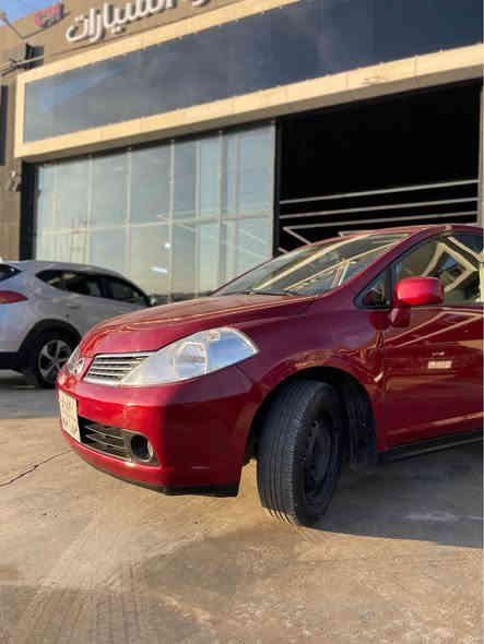 نيسان فيرسا مودیل ٢٠١١ ماشیە (١١٤)الف مايل بيها بوند صبغ بددون دواخل السعر ٩٠$ ورق و مجال بسيط بيها ٤ ورق غرامه ينزل من سعر.
هاتف واتسئاب *********** موصل
