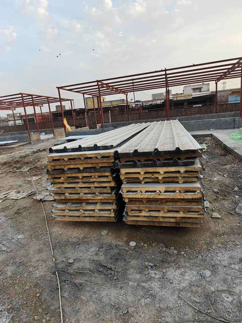 سندويج سقف للبيع 
الطول ٧ ونص متر 
العدد ٢٨ قطعه 
مستخدم ٤ اشهر فقط 
للاستفسار الاتصال على *********** بي واتس اب حلة, بابل
