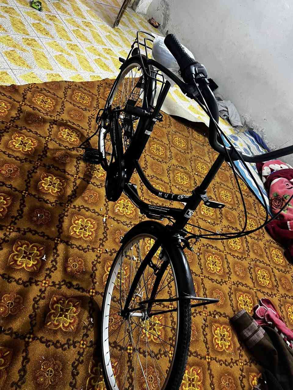 ‏سلام عليكم باسيل للبيع حجم 26 موديل2019 باص المعقل‏ بصره 100ب ***********
