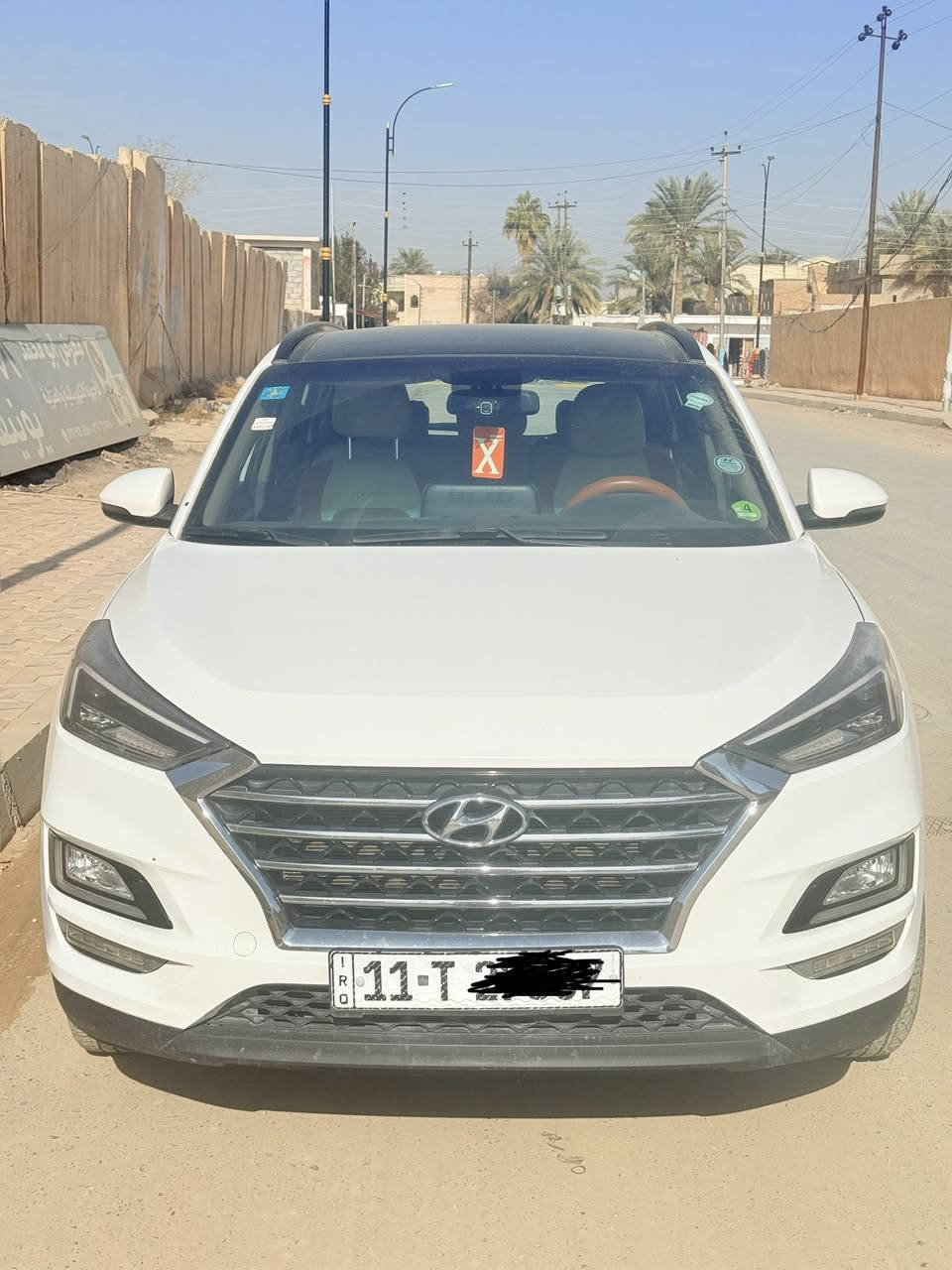 توسان موديل 20 ع وضع الشركه فول موصفات ماشي 112 سعر 210$ / ***********السياره بسمي / بغداد
