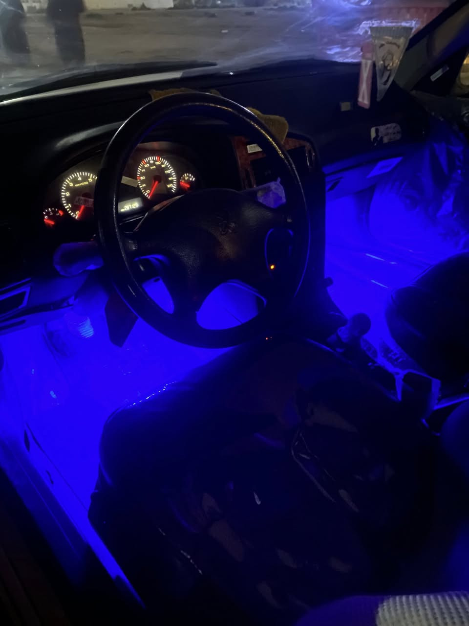 السلام عليكم بيجو بارص لبييع 2015سياره حلوه سنويه    بسمي سنويه  هيئه وغرامات مصفره مكينه وكير خير من الله سياره كفاله ماعده دوس ودواير معمرات كشر ودواخل وتخم تاير كله جديد مكاني كربلاء شراي يخابر ***********
