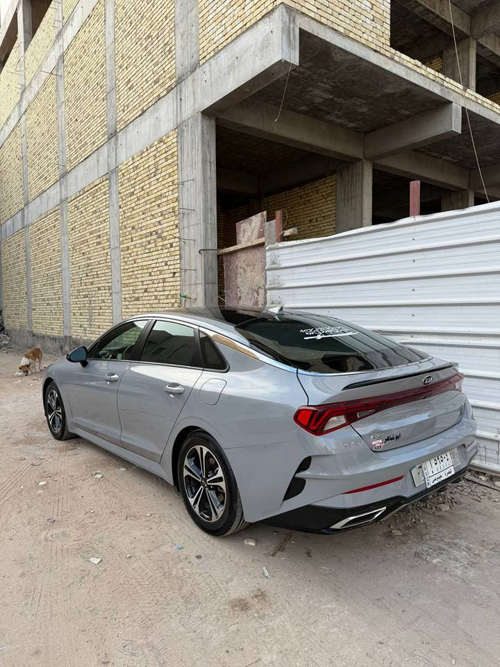 السلام عليكم 
كيا k5 2021
ماشيه 112 الف 
لون سمنتي رقم بصرة معوقين بعدلها ١١ شهر وتصير حره السيارة موضح بالصور حادثها وارد امريكي 
السيارة فول ماعدا الفتحه 
***********
السعر ١٦٥ وبيها مجال بسيط البصرة, العراق
