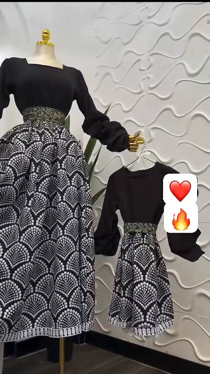 🌹بسم الله الرحمن الرحيم 🌹

آن هہ‌‏ذآ لرزقنآ مـآ لهہ‌‏ مـن نفاد💎

جمال واناقة الكولكشن الرمضاني يبدّا من هنا 📍

فستان رمضاني البنت وامها دابل إيطالي دبل كلوش  ترند الموسم كوالتي جداً عالي😍
       
قياس الأم :38-40-42-44-46-48 
قياس البنت :6-7-8-9-10-11-12

كوالتي عالي الجودة شرط الفحص بوجود المندوب 

#فستان #رمضاني #ملابس #اكسبلور #
#ملابس #نسائيه #احدث #الموديلات #


**إذا كنت صاحب هذا الإعلان وتريد حذفه لأي سبب، رجاءا أرسل رسالة إلى الدعم الفني**